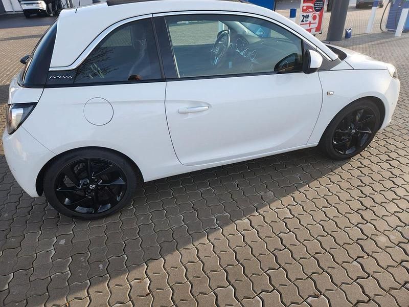 Gebraucht Opel Adam Open Air 87 PS (63 kW) 2019 Weiß Kleinwagen
