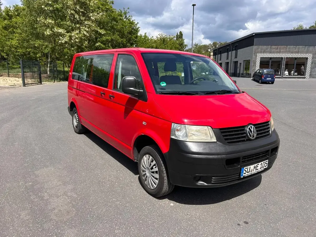 Gebraucht VW T5 84 PS (61 kW) 2009 Rot Van