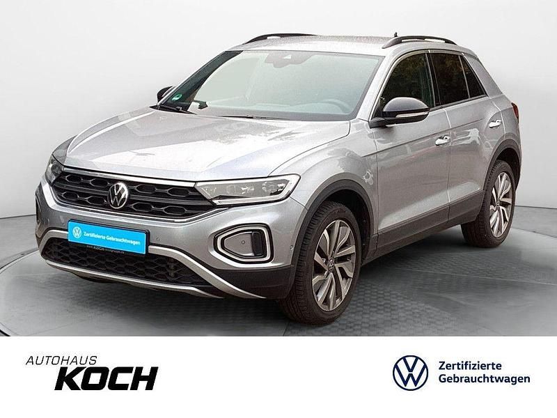 Pyritsilber metallic Gebraucht 2024 VW T-Roc Goal SUV | 29.930 € (Superpreis) - Bild 1/4