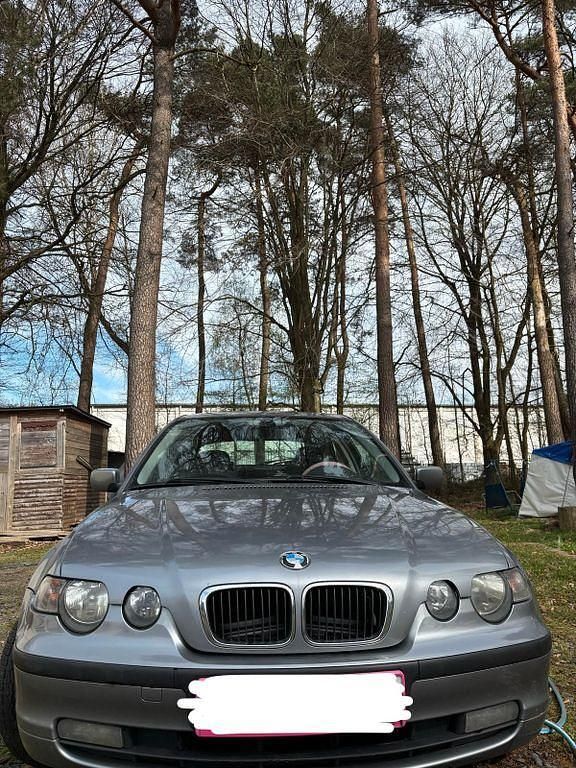 Second-hand BMW 316 116 CP (85 kW) 2003 Argintiu Berlinǎ