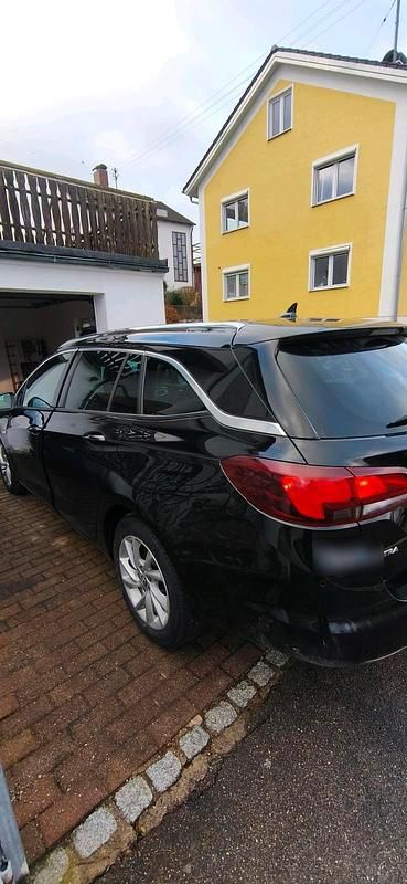 Gebraucht Opel Astra 136 PS (100 kW) 2019 Schwarz Kombi