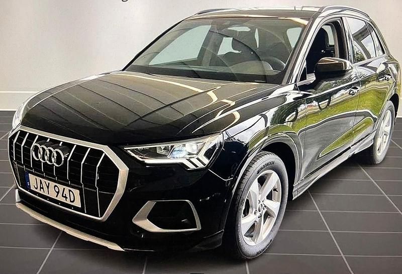 Gebraucht Audi Q3 Sport 150 PS (110 kW) 2024 Schwarz SUV
