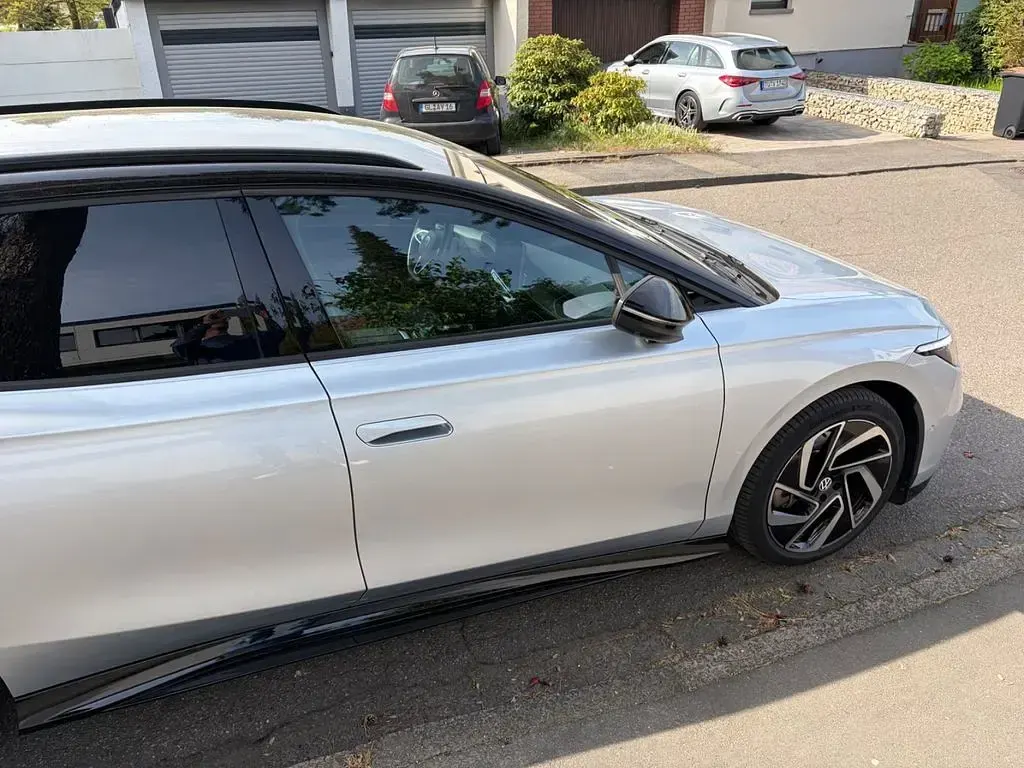 Gebraucht VW ID.7 Pro 210 kW (286 PS) 2024 Silber Kombi