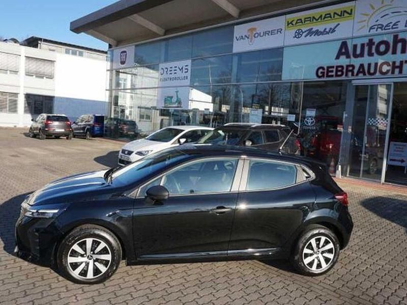 Gebraucht Mitsubishi Colt Basis 67 PS (49 kW) 2025 Schwarz Limousine