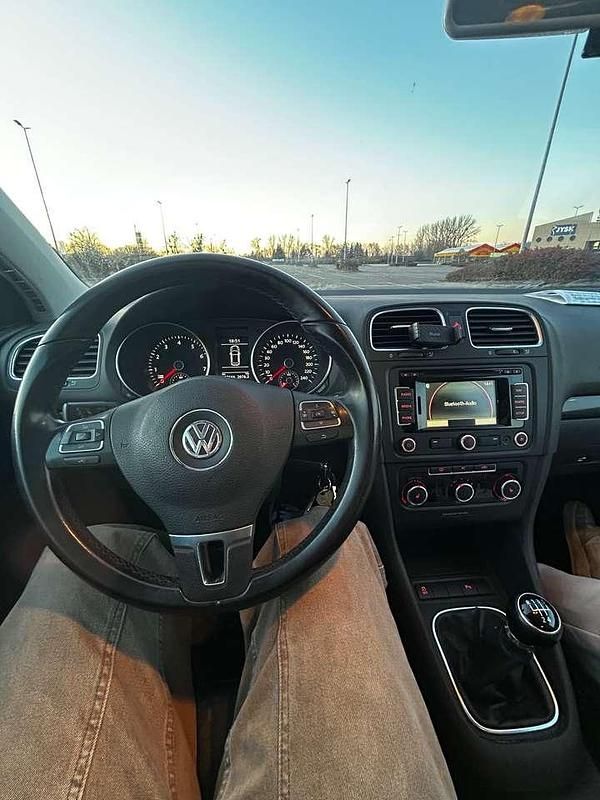 Gebraucht VW Golf VII 86 PS (63 kW) 2012 Blau Kleinwagen
