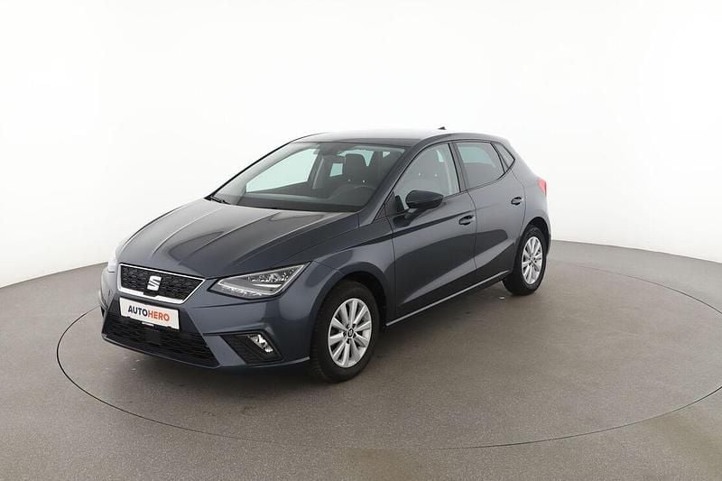 Grau Gebraucht 2019 Seat Ibiza Style Limousine | 12.740 € (Guter Preis) - Bild 1/3