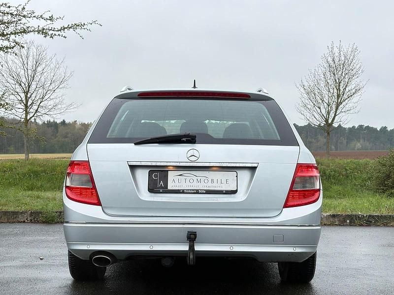 Gebraucht Mercedes C200 184 PS (135 kW) 2008 Silber Kombi