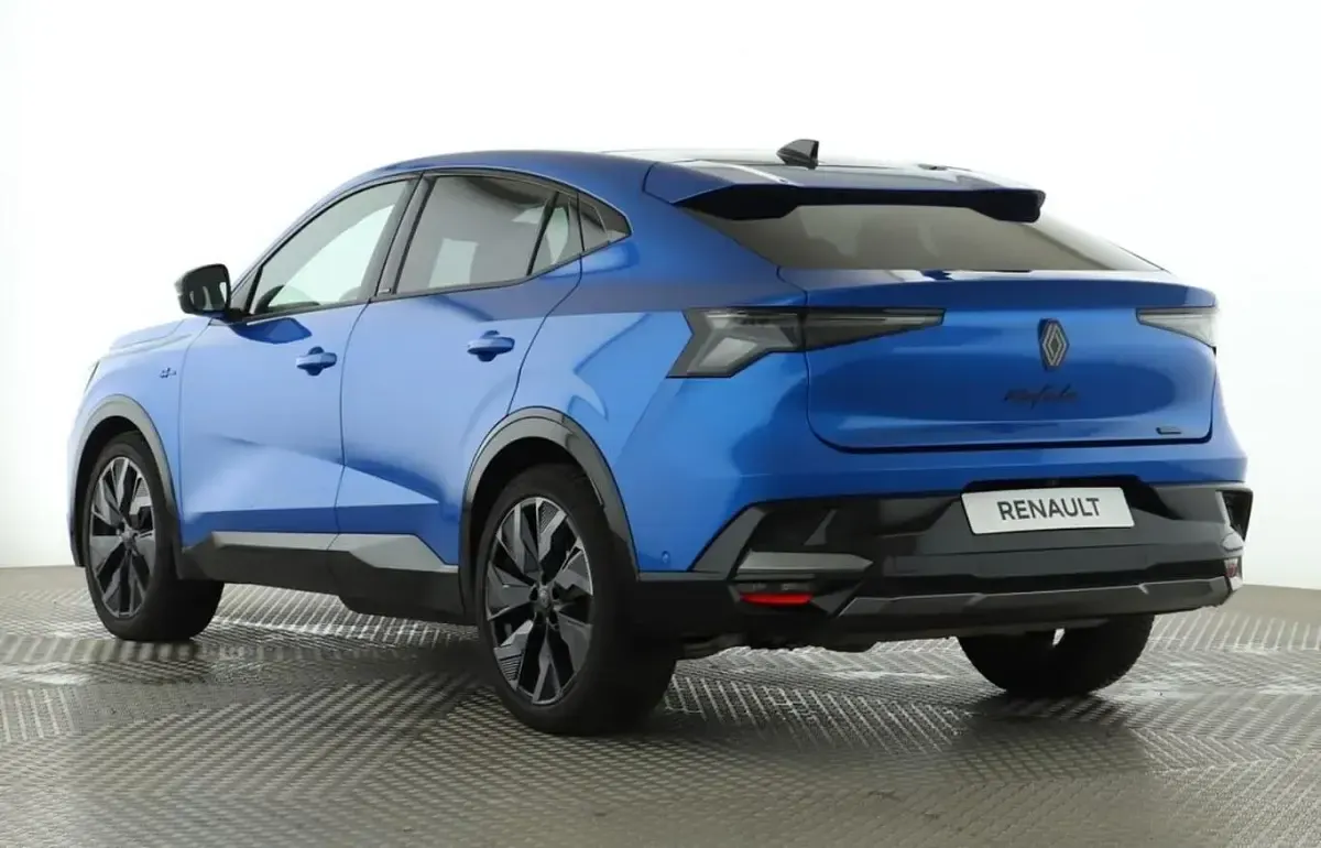 Gebraucht Renault Rafale Esprit Alpine 200 PS (147 kW) 2025 Gipfelblau metallic / dachfarbe SUV