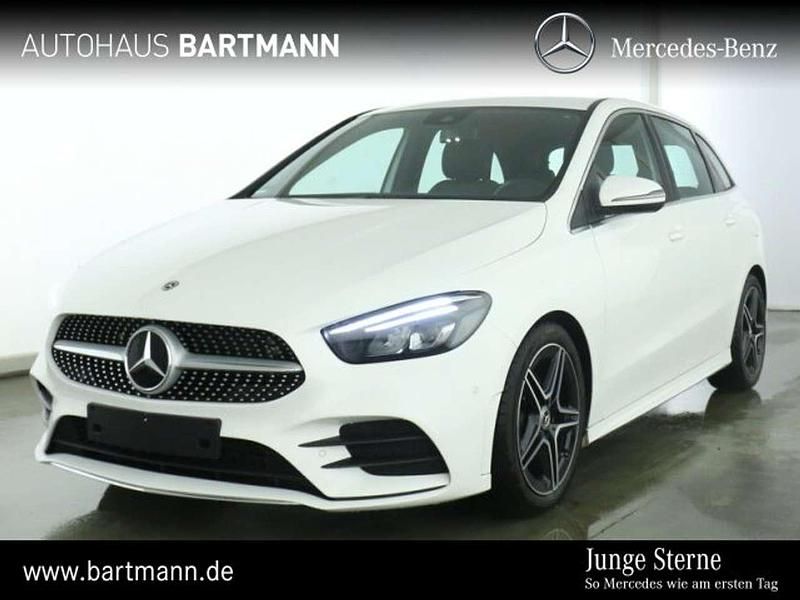Polarweiß Gebraucht 2019 Mercedes B200 AMG Van / Kleinbus | 24.450 € (Fairer Preis) - Bild 1/4