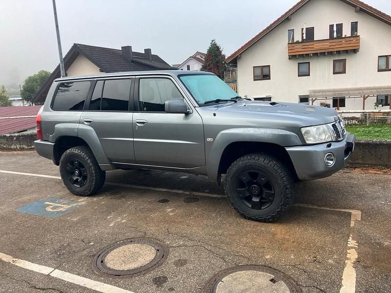 Gebraucht 2007 Nissan Patrol SUV | 18.500 € (Fairer Preis) - Bild 1/4