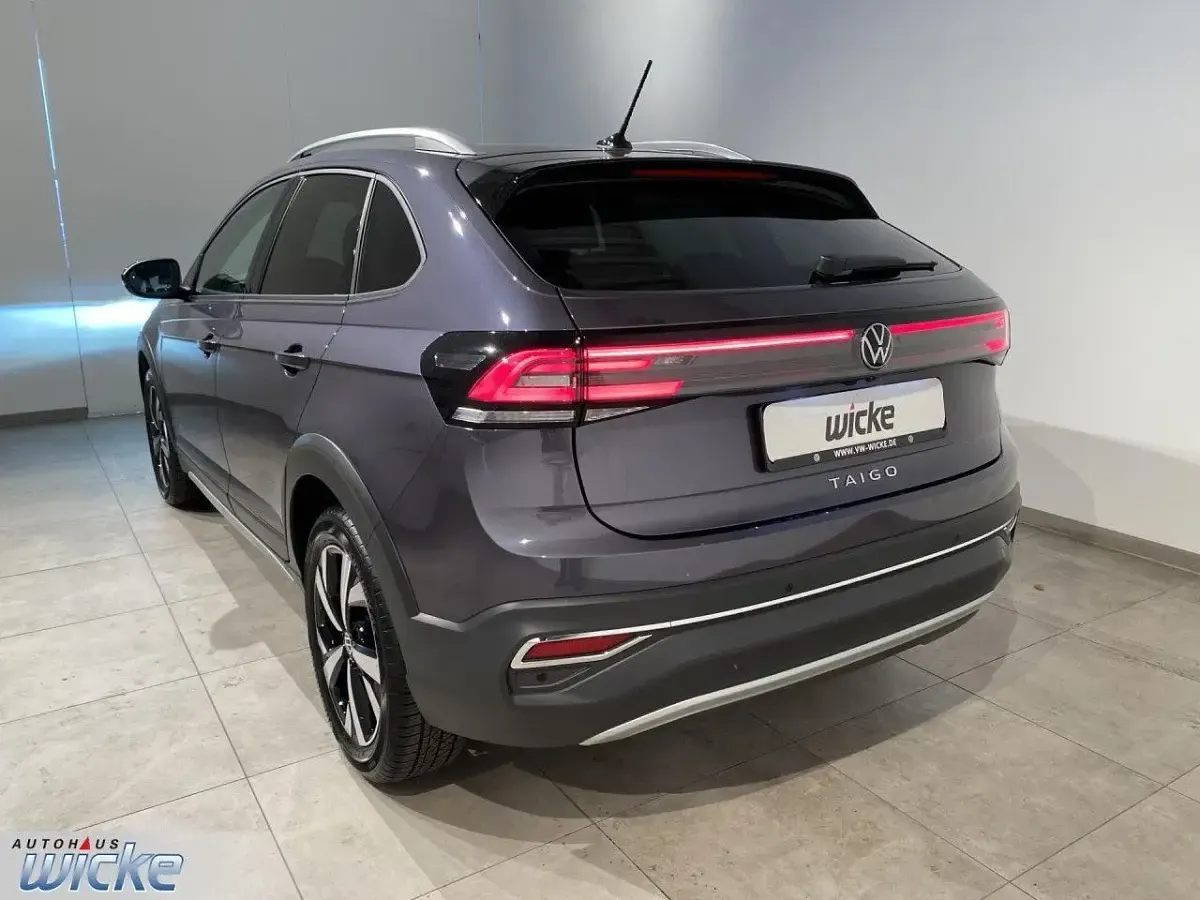 Gebraucht VW Taigo Style 110 PS (80 kW) 2023 Grau SUV