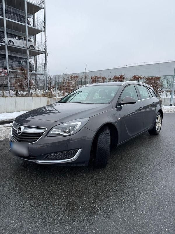 Gebraucht Opel Insignia 136 PS (100 kW) 2016 Grau Kombi