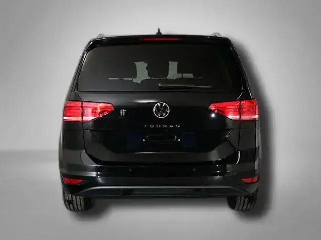 Gebraucht VW Touran Life 150 PS (110 kW) 2025 Andere Van / Kleinbus