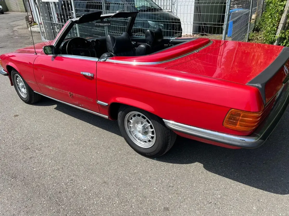 Gebraucht Mercedes 350 200 PS (147 kW) 1971 Rot Cabrio