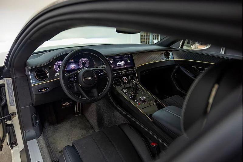 Neu Bentley Continental 659 PS (484 kW) 2025 Weiß