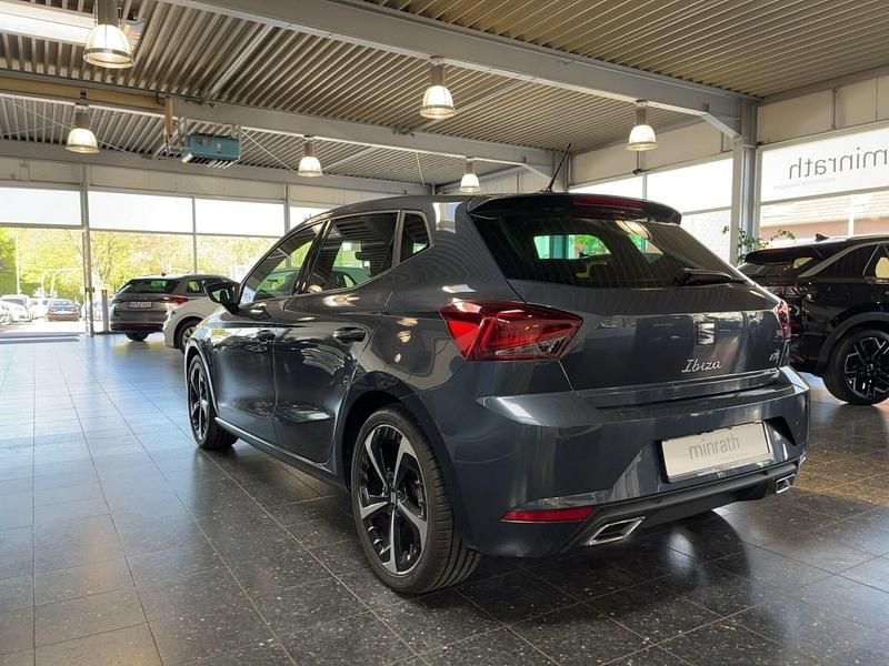 Usata Seat Ibiza FR 150 CV (110 kW) 2023 Grigio Utilitaria