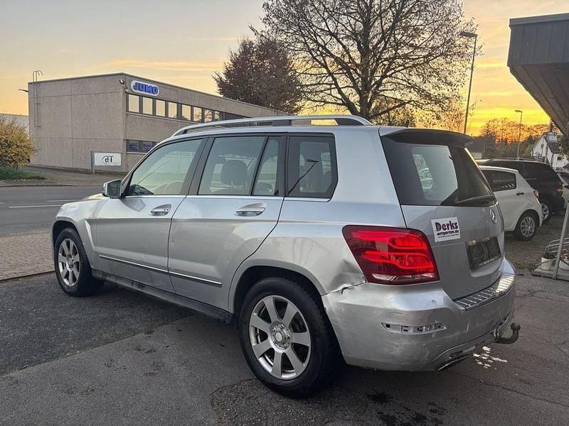 Gebraucht Mercedes GLK220 170 PS (125 kW) 2014 Silber SUV