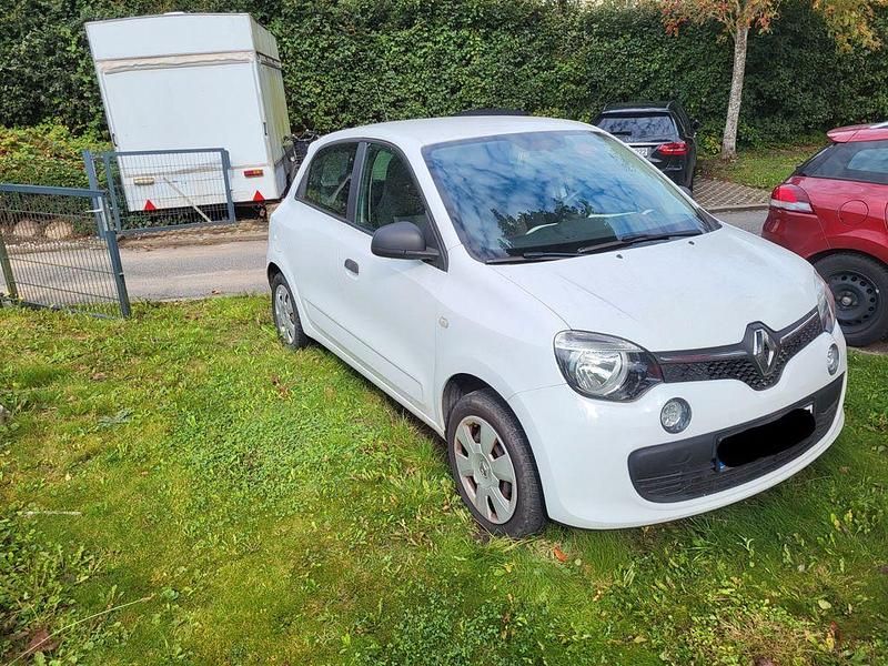 Weiß Gebraucht 2017 Renault Twingo Life Kleinwagen | 2.900 € (Fairer Preis) - Bild 1/4