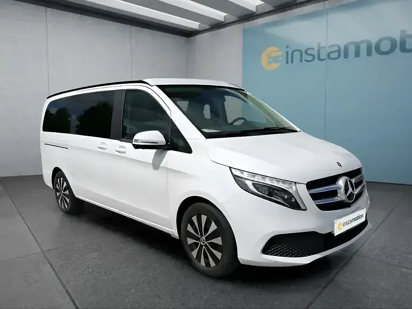 Gebraucht Mercedes V220 163 PS (119 kW) 2020 Weiß Van / Kleinbus