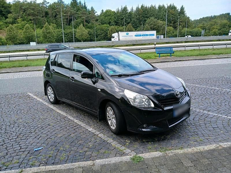 Gebraucht Toyota Yaris 130 PS (95 kW) 2010 Schwarz Kleinwagen