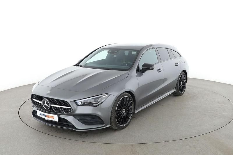 Grau Gebraucht 2019 Mercedes CLA250 Shooting Brake AMG line Kombi | 29.470 € (Fairer Preis) - Bild 1/3