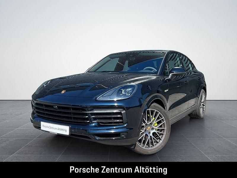 Second-hand Porsche Cayenne 462 CP (339 kW) 2021 Albastru SUV