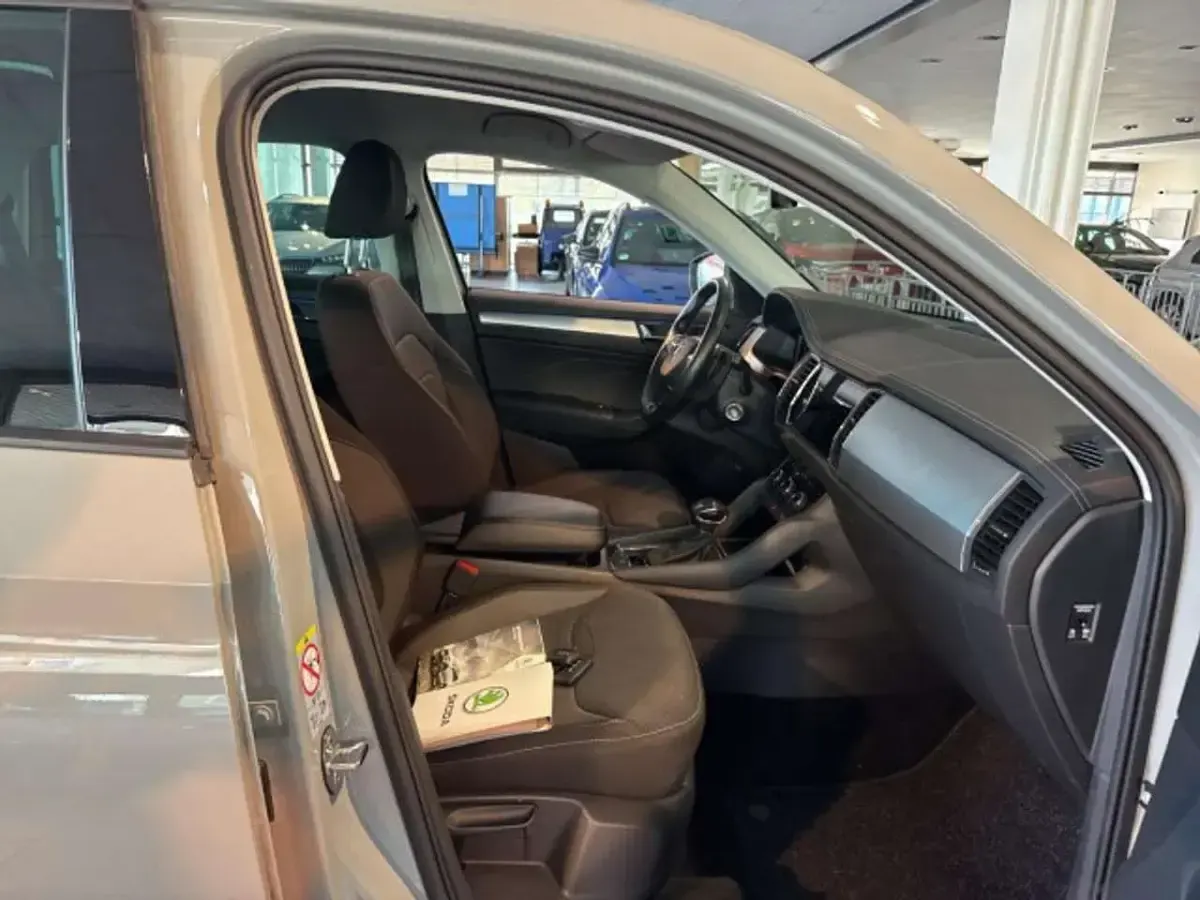 Gebraucht Skoda Kodiaq Ambition 150 PS (110 kW) 2023 Steelgrau SUV