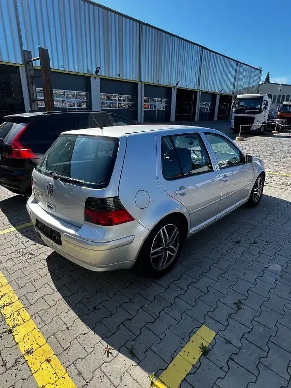 Gebraucht VW Golf IV 204 PS (150 kW) 2002 Silber Limousine