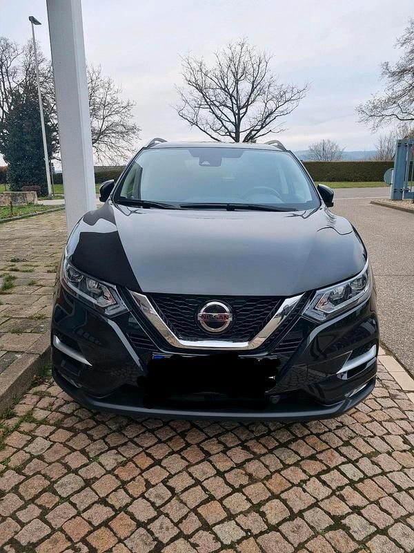 Schwarz Gebraucht 2021 Nissan Qashqai Zama SUV | 20.000 € (Superpreis) - Bild 1/4