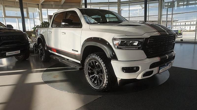 Gebraucht Dodge Ram 401 PS (294 kW) 2022 Weiß Pickup