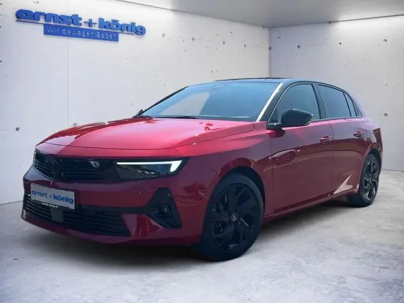 Rot Gebraucht 2023 Opel Astra Limousine | 23.870 € (Superpreis) - Bild 1/4
