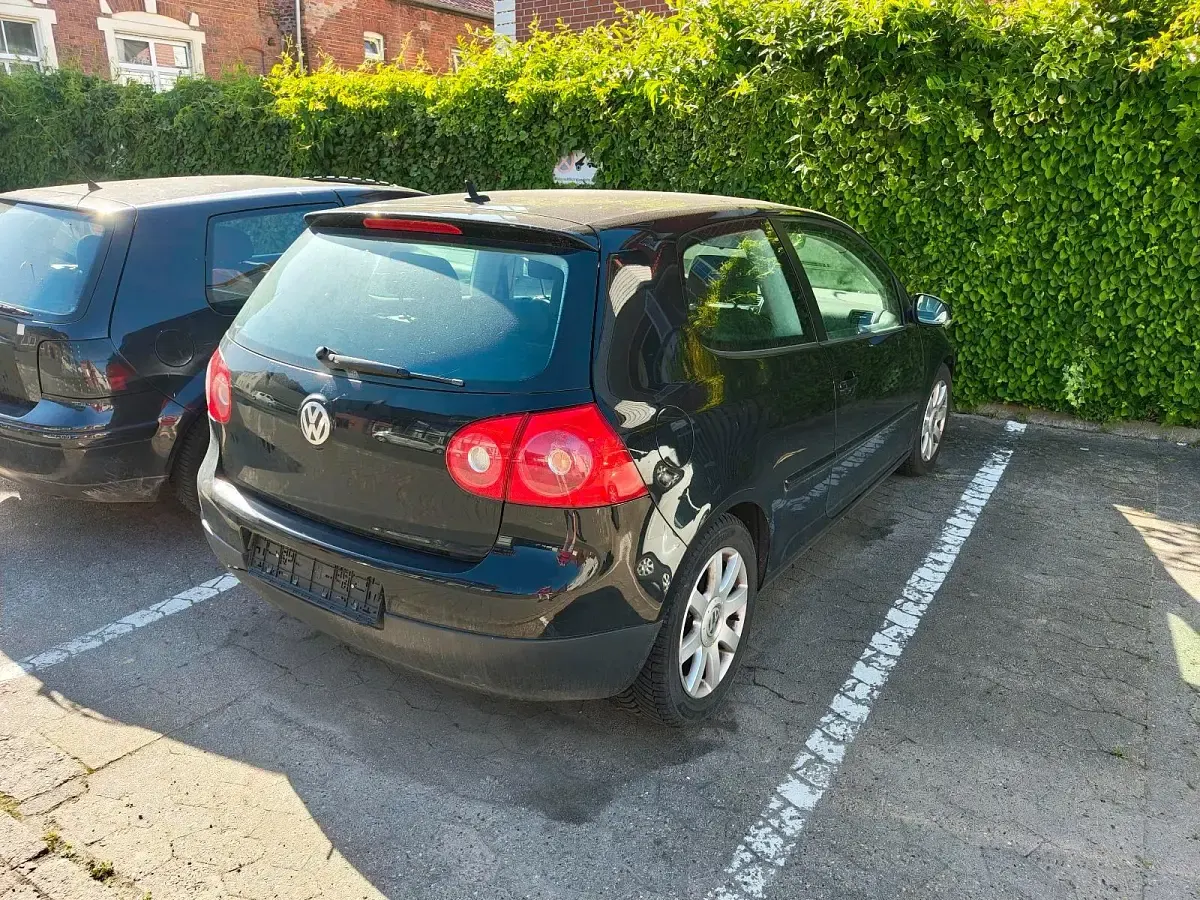 Gebraucht VW Golf V 150 PS (110 kW) 2004 Schwarz Kleinwagen