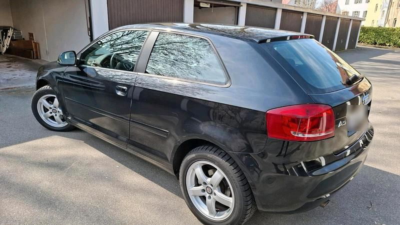 Gebraucht Audi A3 102 PS (75 kW) 2008 Schwarz Kleinwagen