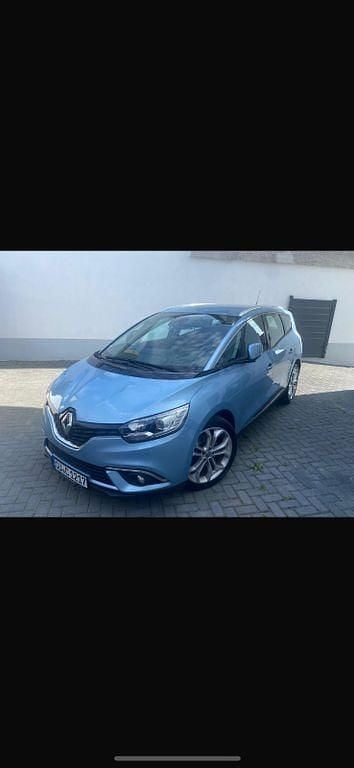 Grau Gebraucht 2017 Renault Grand Scénic IV Experience Van / Kleinbus | 11.000 € (Fairer Preis) - Bild 1/4
