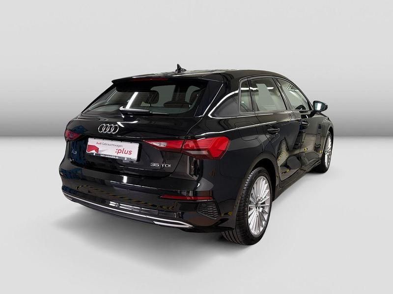 Gebraucht Audi A3 Advanced 150 PS (110 kW) 2022 Mythosschwarz metallic Limousine
