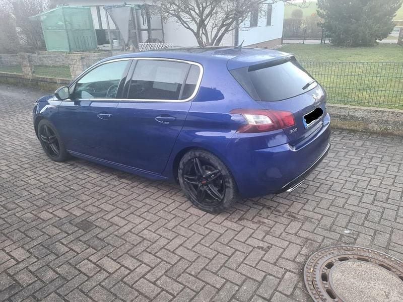 Gebraucht Peugeot 308 Allure GT-Line 131 PS (96 kW) 2016 Blau Limousine