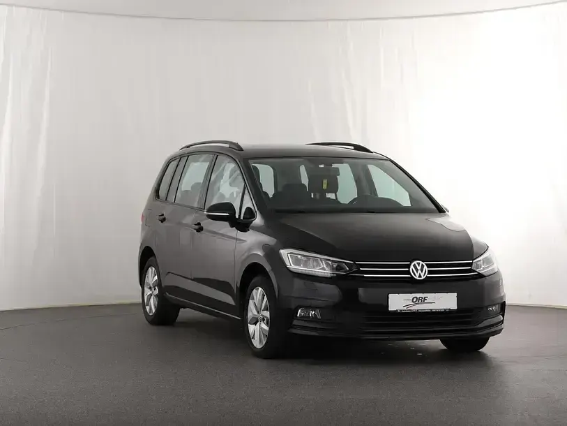 Gebraucht VW Touran Comfortline 150 PS (110 kW) 2018 Deep black perleffekt Van / Kleinbus