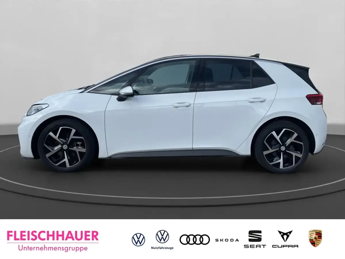 Gebraucht VW ID.3 IQ Drive 150 kW (204 PS) 2024 Gletscherweiß metallic Kleinwagen
