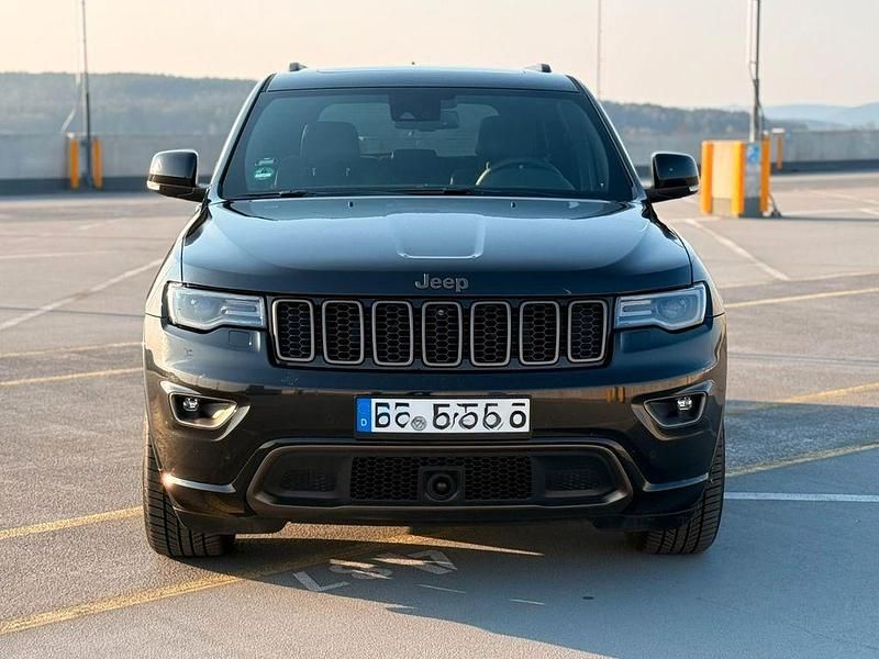 Gebraucht Jeep Grand Cherokee 250 PS (183 kW) 2016 Schwarz SUV