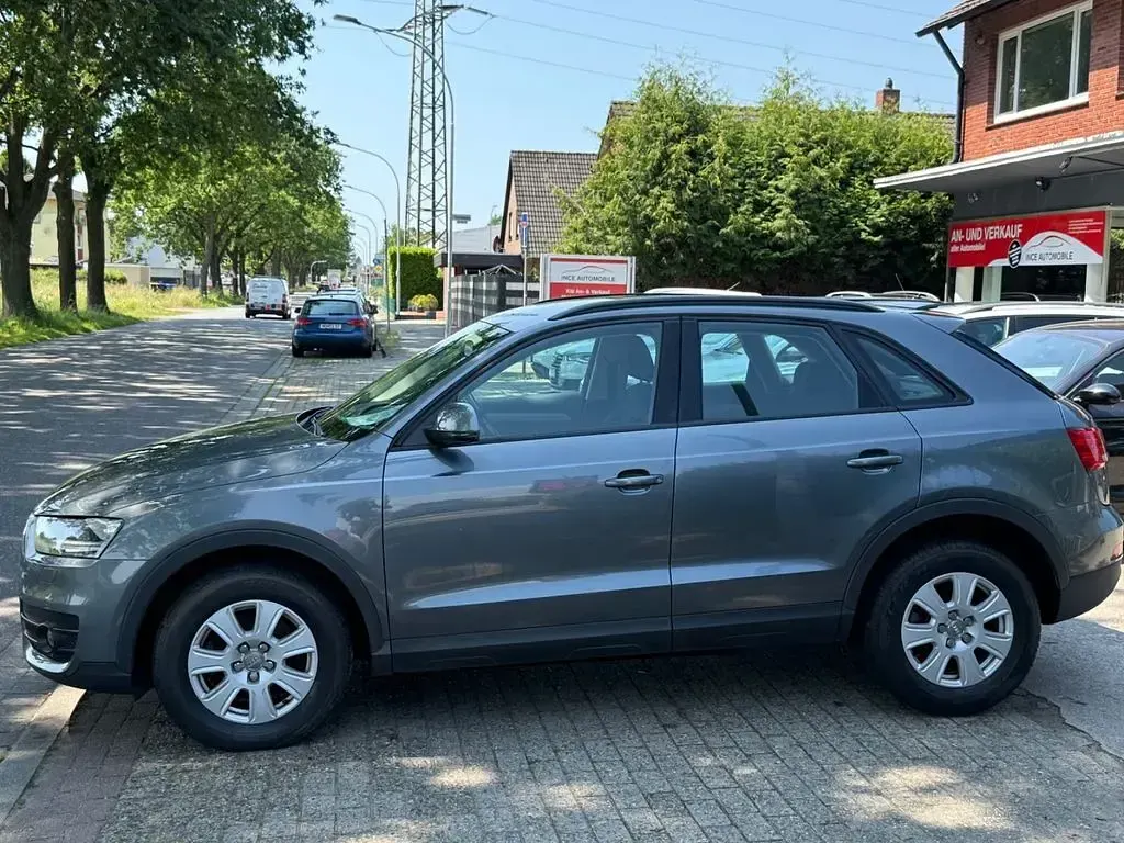 Gebraucht Audi Q3 140 PS (102 kW) 2013 Grau SUV