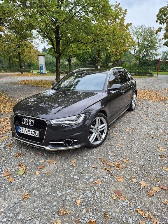 Grau Gebraucht 2012 Audi A6 Allroad Sport Kombi | 12.700 € (Superpreis) - Bild 1/4