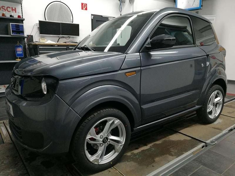 Gebraucht Ligier Myli 2024 Graphitgrau Kleinwagen