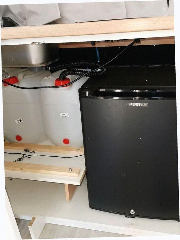 Gebraucht Mercedes Sprinter 163 PS (119 kW) 2018 Rot Van