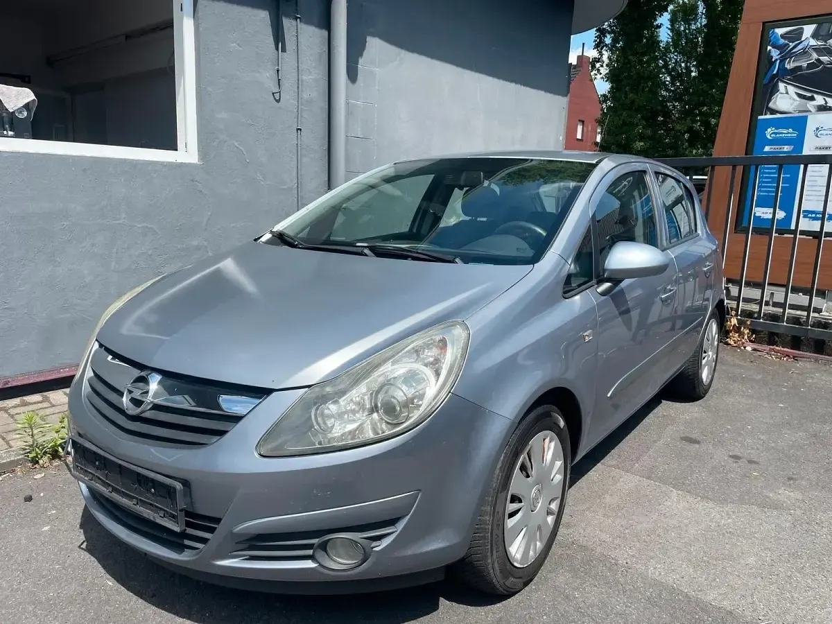 Gebraucht Opel Corsa 80 PS (58 kW) 2008 Andere farben Kleinwagen