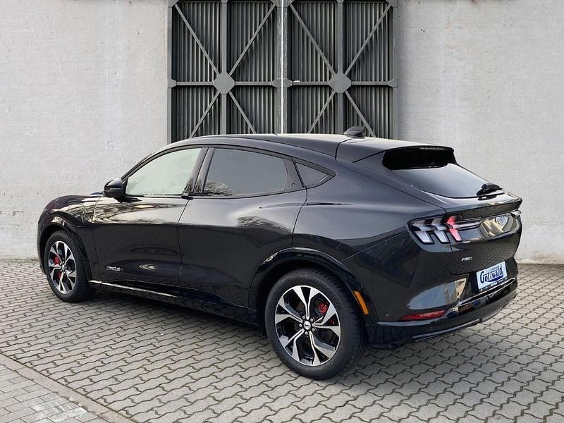 Gebraucht Ford Mustang Mach-E 258 kW (351 PS) 2022 Dark matter/starlight gray SUV