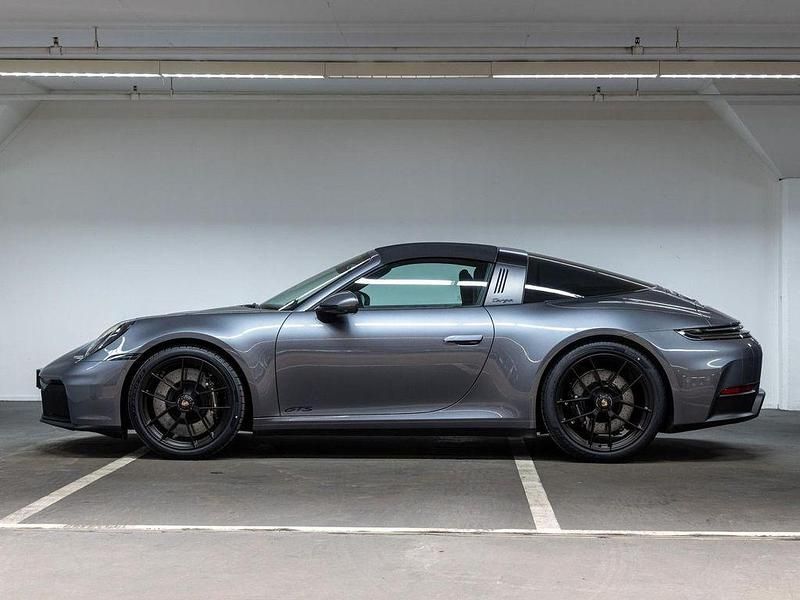 Neu Porsche 992 541 PS (397 kW) 2026 Grau Cabrio