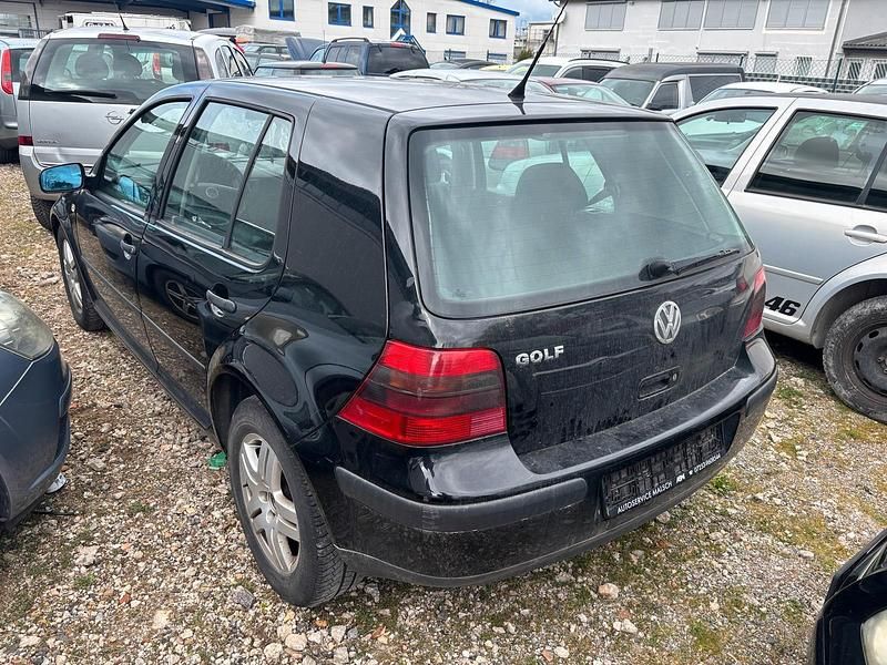 Gebraucht VW Golf IV 75 PS (55 kW) 2002 Schwarz Limousine