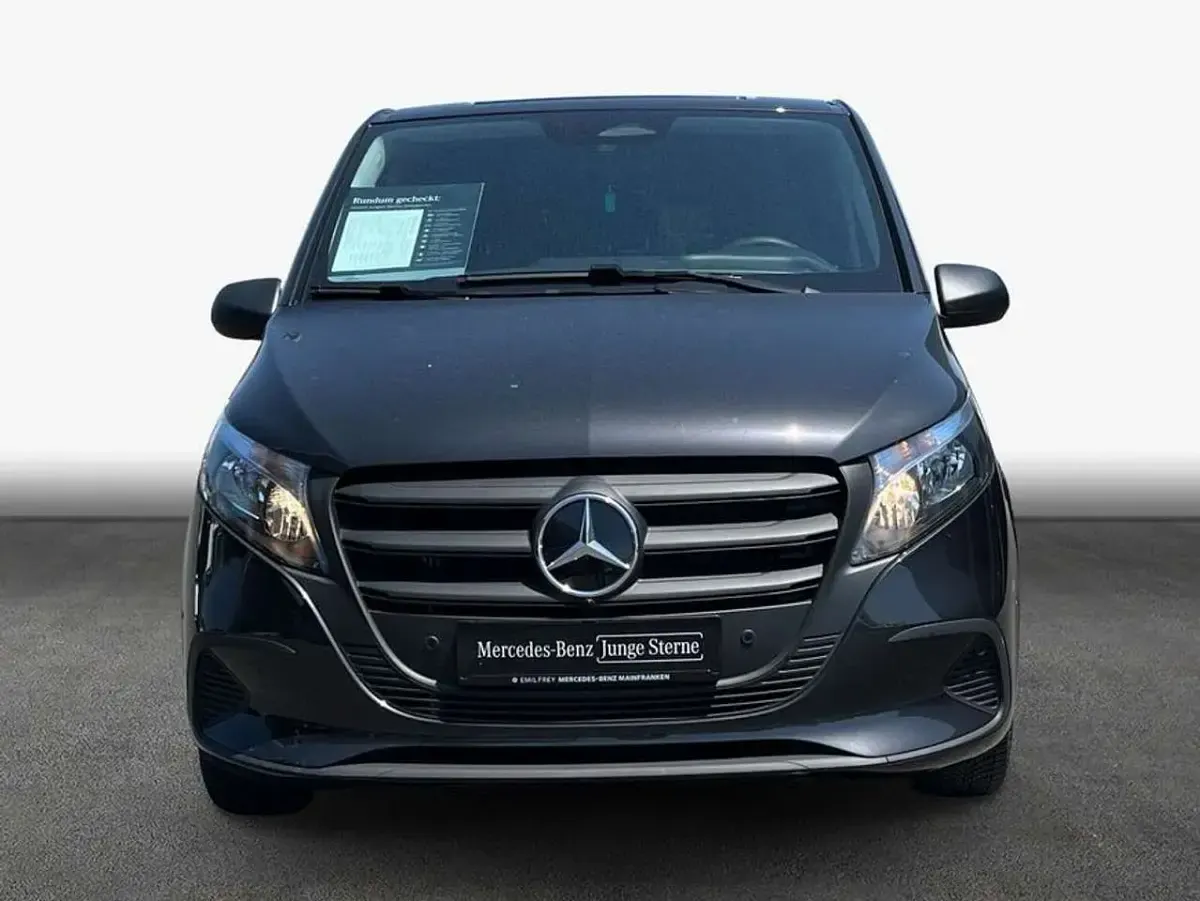 Gebraucht Mercedes Vito Marco Polo 163 PS (119 kW) 2025 Grau Van