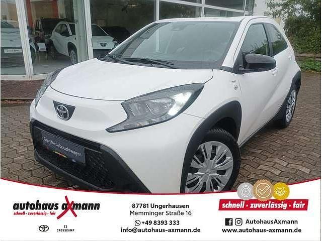 Gebraucht 2024 Toyota Aygo Play Kleinwagen | 16.890 € (Guter Preis) - Bild 1/4