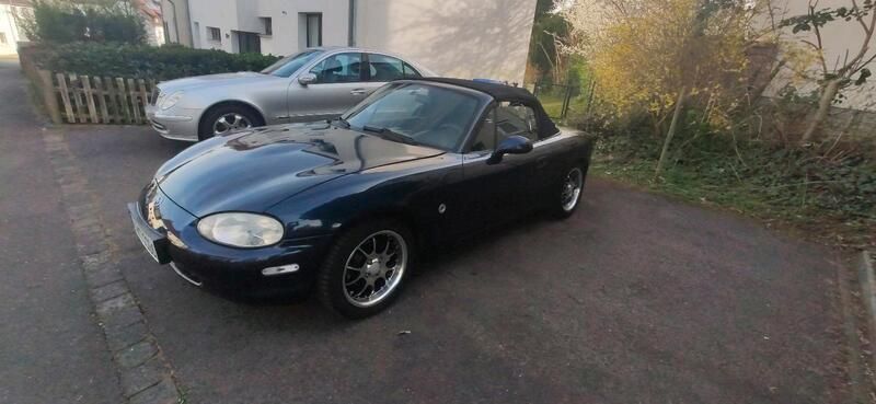 Blau Gebraucht 1998 Mazda MX5 Cabrio | 1.900 € (Superpreis) - Bild 1/4